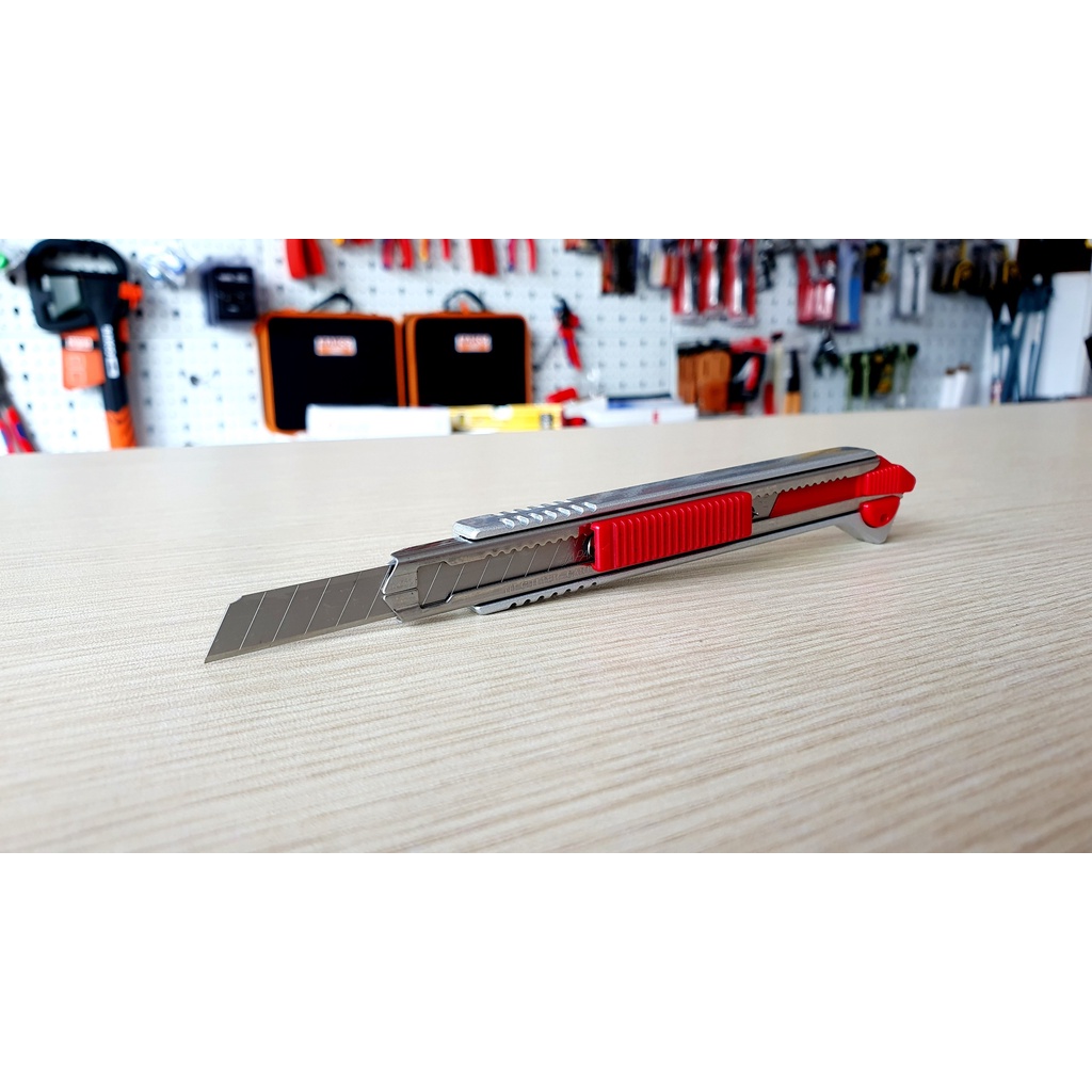 Dcu Rọc giấy xịn xò NT CUTTER A-1000RP Nhật Bản