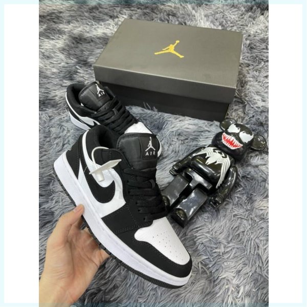 Giày 𝐉𝐨𝐫𝐝𝐚𝐧 1 low Panda màu đen trắng nam nữ full box, Giày sneaker JD 1 Panda cổ thấp bản đẹp 2021 jinx.sneaker