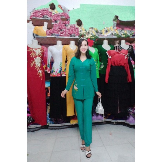 Bộ đi chùa, tay dài