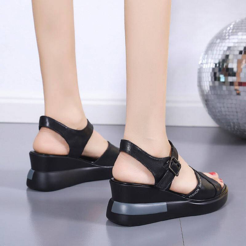 Dép Sandal Đế Xuồng Mềm Chống Trượt Thời Trang Cho Nữ