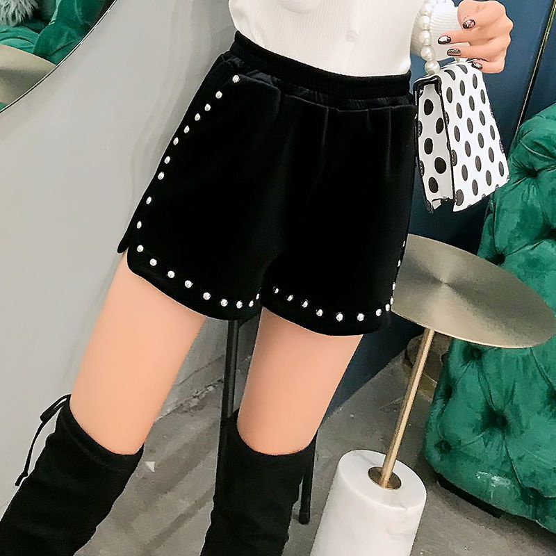 Quần Short Lưng Cao Ống Rộng Lót Lông Cừu Dày Dặn Đính Đinh Tán Thời Trang Thu Đông Hàn Quốc Cho Nữ