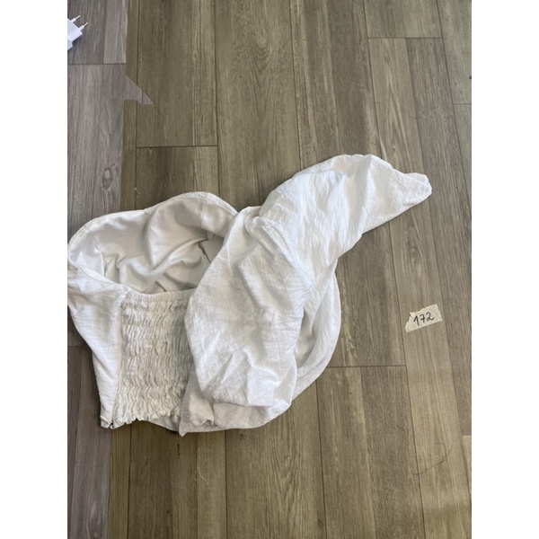 2hand áo trắng 172