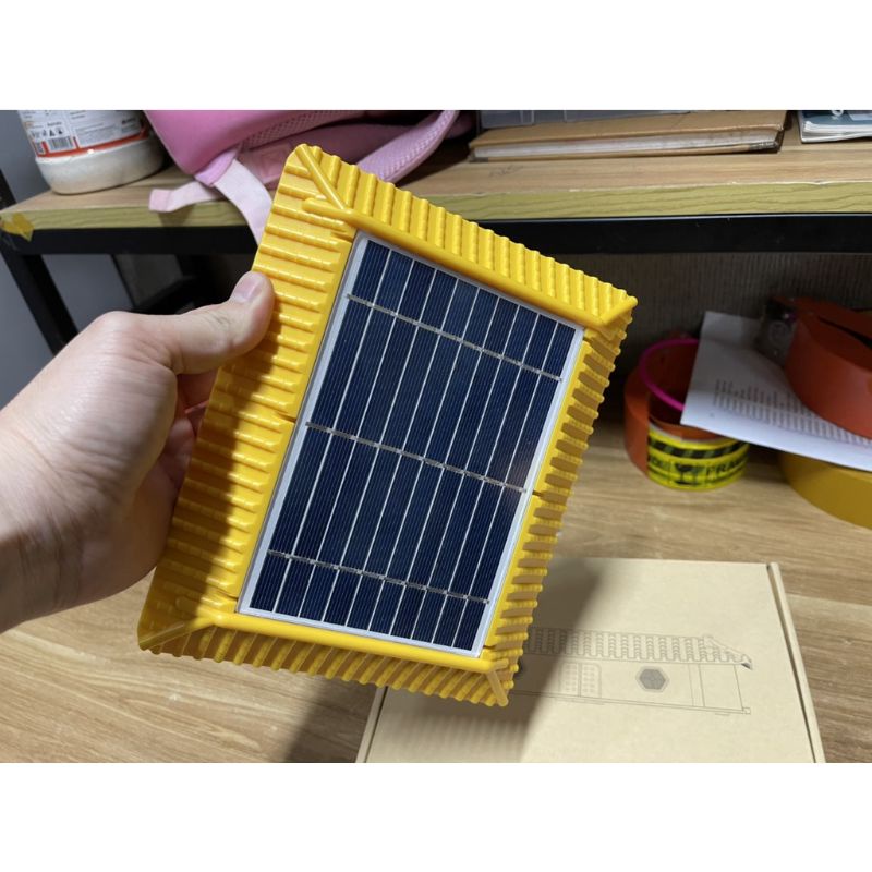Máy niệm Phật năng lượng mặt trời 31 bài , có tụng kinh Địa Tạng và chú Đại Bi
