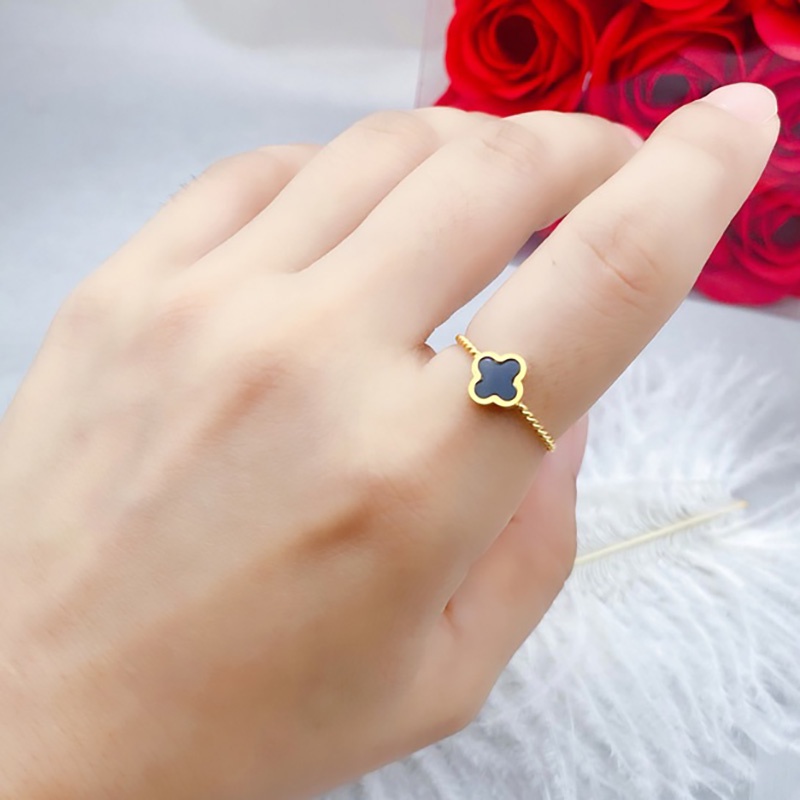 Nhẫn Hình Cỏ Bốn Lá Thời Trang Dành Cho Nữ | Nhẫn Thép Titan Đen Đính Đá Mã Não Thời Trang | Nhẫn Inox Thời Trang Xinh Xắn Dành Cho Nữ