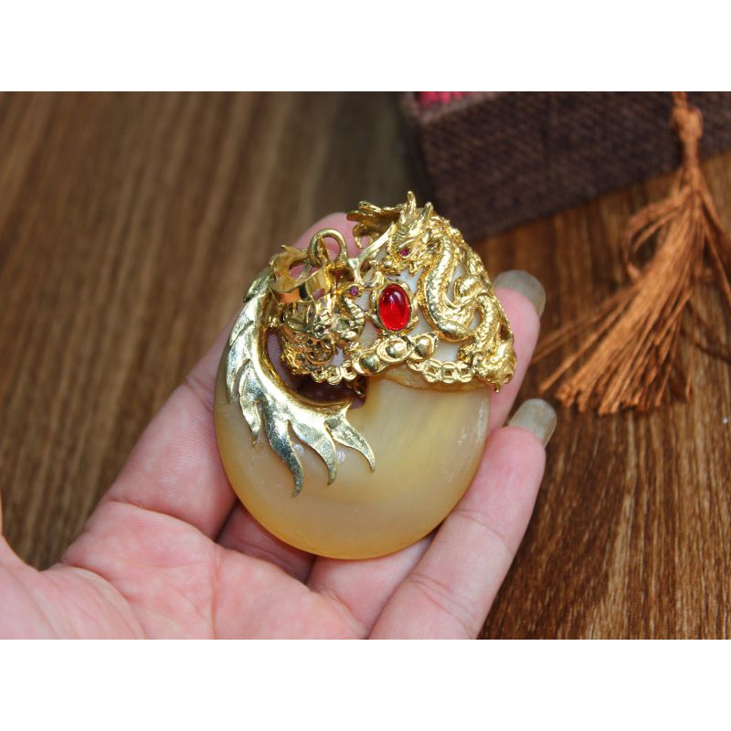 Mặt dây chuyền nam hình vuốt cọp giả huyền đề mạ vàng 24k