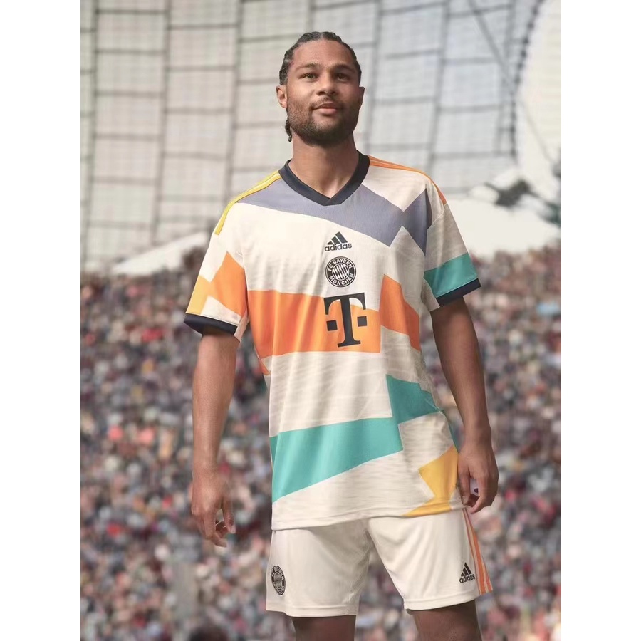 Áo Bóng Đá Đội Bayern Munich Phiên Bản Đặc Biệt 2022