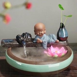 Thác nước chú tiểu bên hồ sen thả cá trang trí phòng khách bàn làm việc