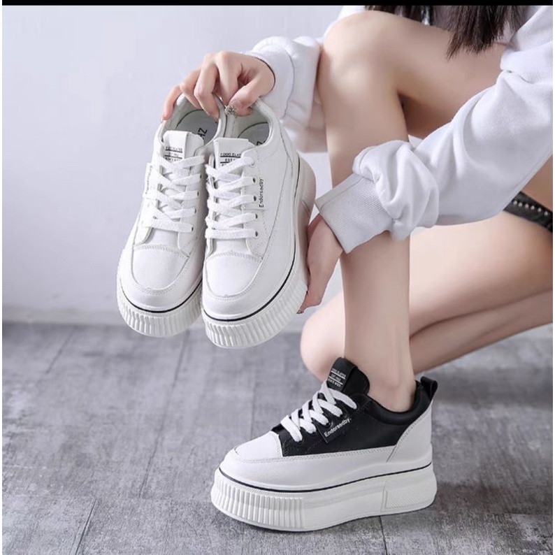Giầy thể thao nữ độn đế cao cấp 9 phân đế bằng