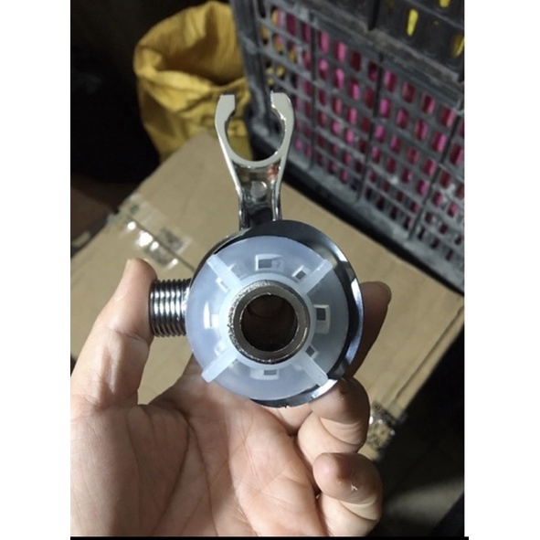 Gác vòi sen giường gội 2in1