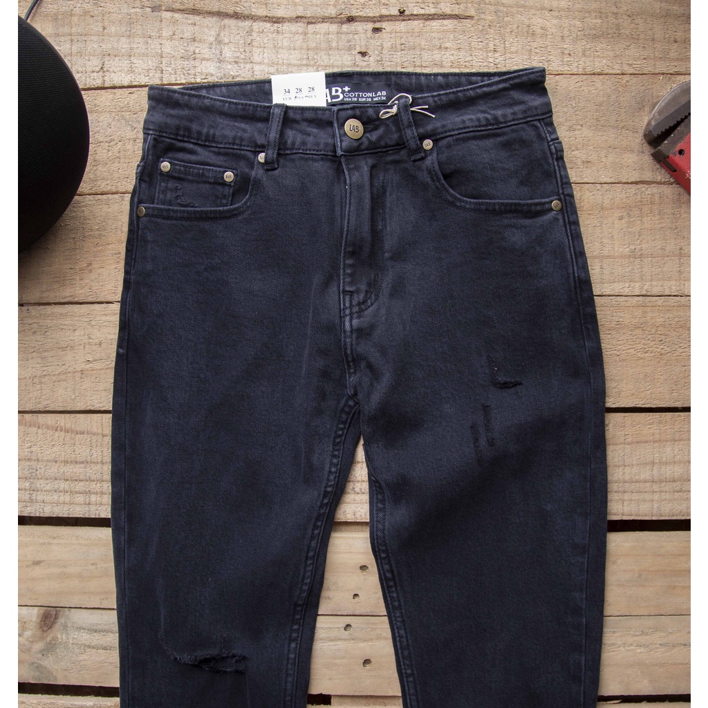 Quần jean nam màu xám đen rách gối chất co giãn from slimfit thương hiệu LAB - QJLAB221016