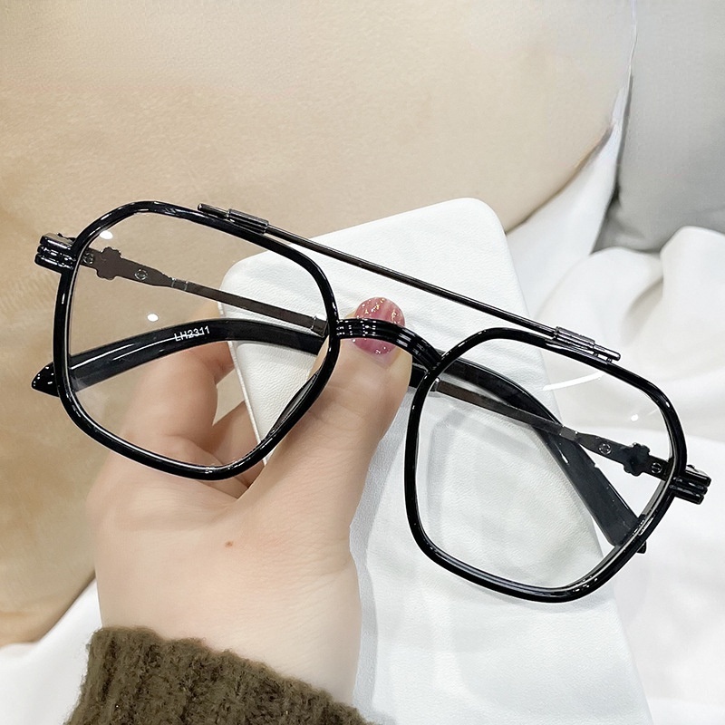 Mắt kính PLAMIS chống bức xạ và ánh sáng xanh có thể thay thế cho nam và nữ