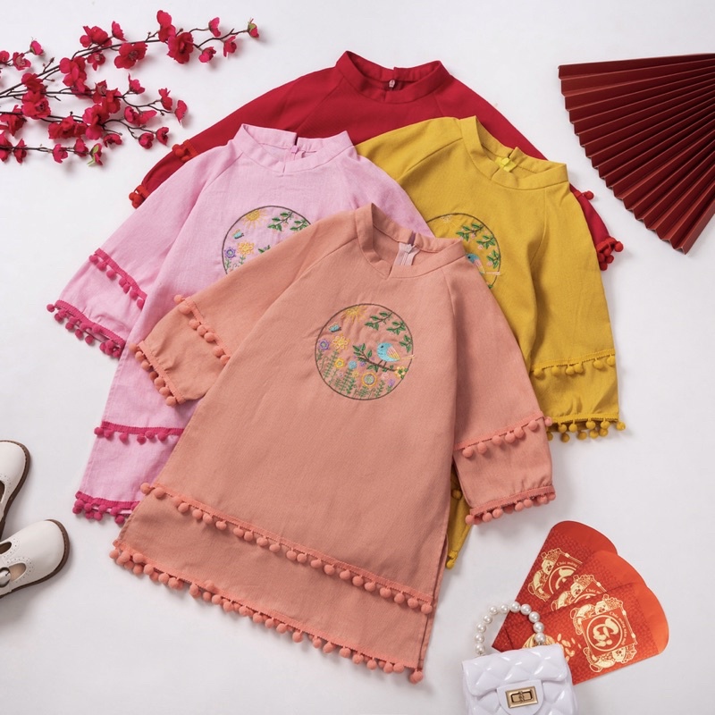 Áo Dài Tết cho bé gái. Chất Vải linen thêu hoa nổi xinh xắn, full Size 9-40kg