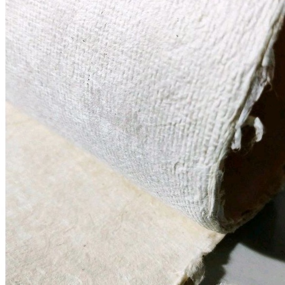 Giấy dó loại dày viết không bị lem, màu sắc tươi và đẹp (56cm x 79cm)