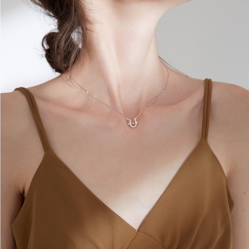 Dây chuyền WE FLOWER mặt hình móng ngựa chữ U màu bạc đính đá zircon nhân tạo thời trang dành cho nữ