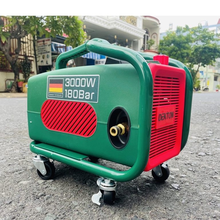 Máy xịt rửa xe chỉnh áp Dekton DK-CWR3000F công suất 3000W áp lực mạnh tẩy rong, vệ sinh nhà cửa