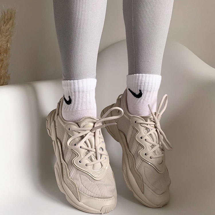 Đôi Vớ cotton Ngắn Màu Trắng Đen Thời Trang Cho Nam Nữ