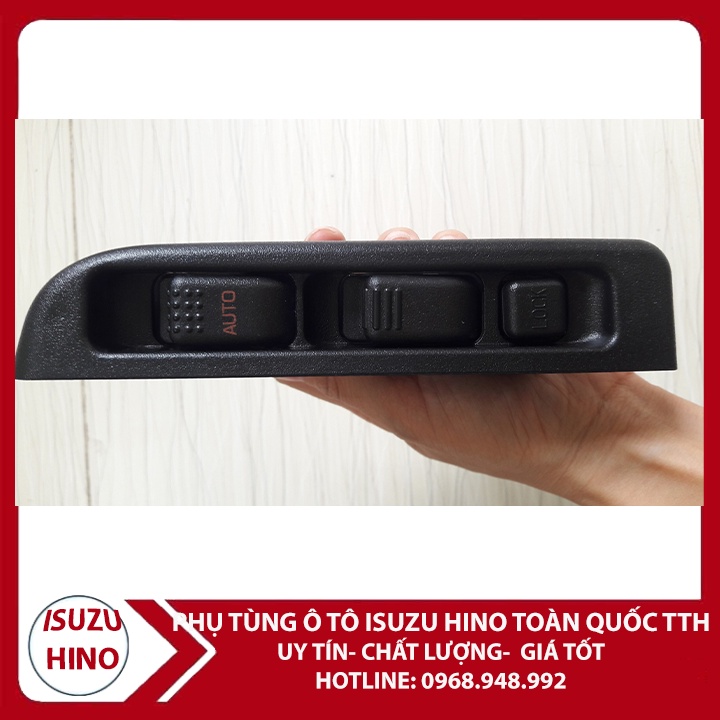CÔNG TẮC LÊN XUỐNG KÍNH KÉP, CÔNG TẮC NÂNG HẠ CỬA KÍNH KÉP ISUZU QKR, NHR, NQ71