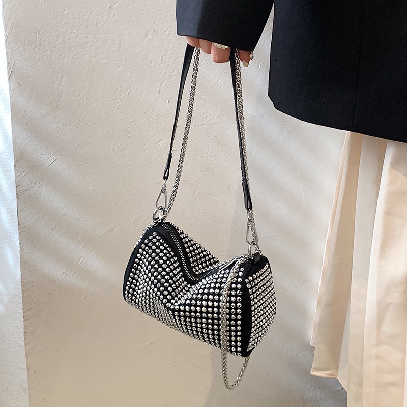 Túi đeo chéo IELGY đính đá thời trang dành cho nữ