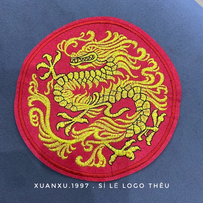 Sticker thêu tròn rồng đỏ 16cm