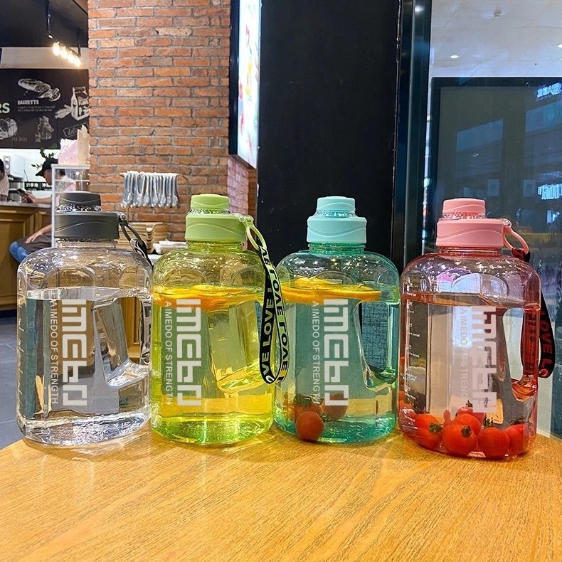 Bình Nước Thể Thao Dung Tích Lớn 2200M / 2400ML