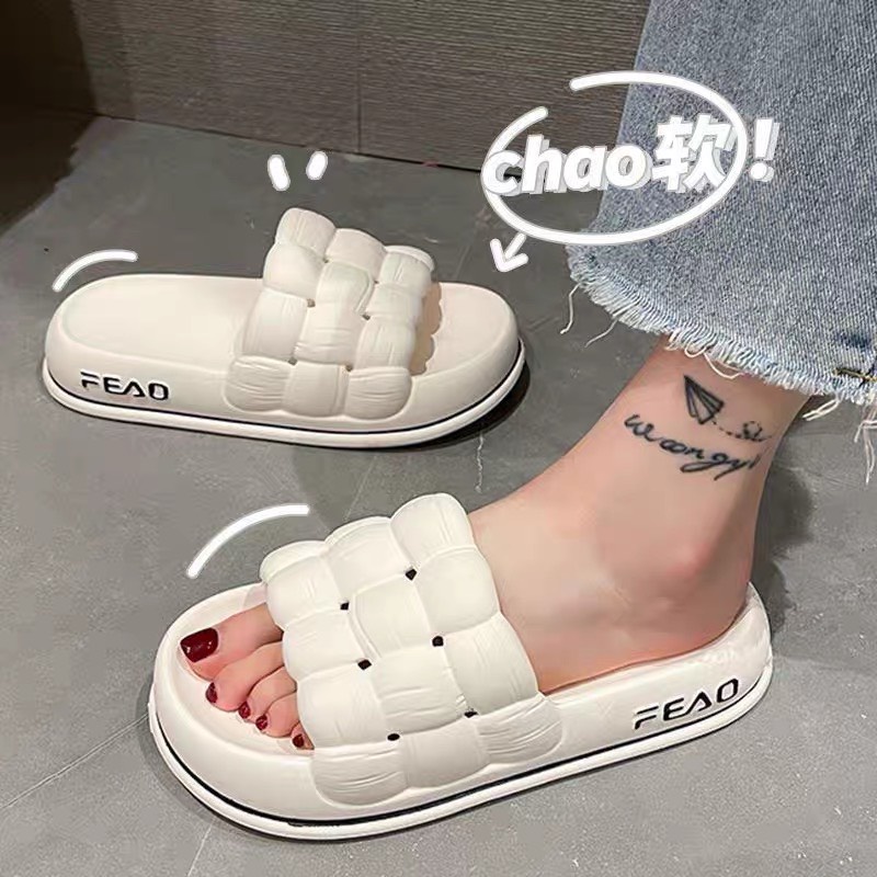 Thanh lý Dép bánh mì Chao Fead vân nổi đế độn tăng chiều cao(lỗi sơn)
