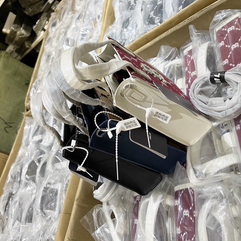 Túi MLB quai xách kèm dây dài đeo chéo chất vải dày dặn đứng form