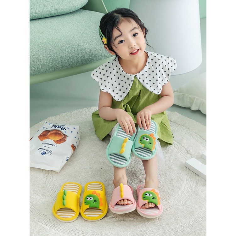 Dép đi trong nhà Mario vải lanh thời trang cho bé dài chân 18cm
