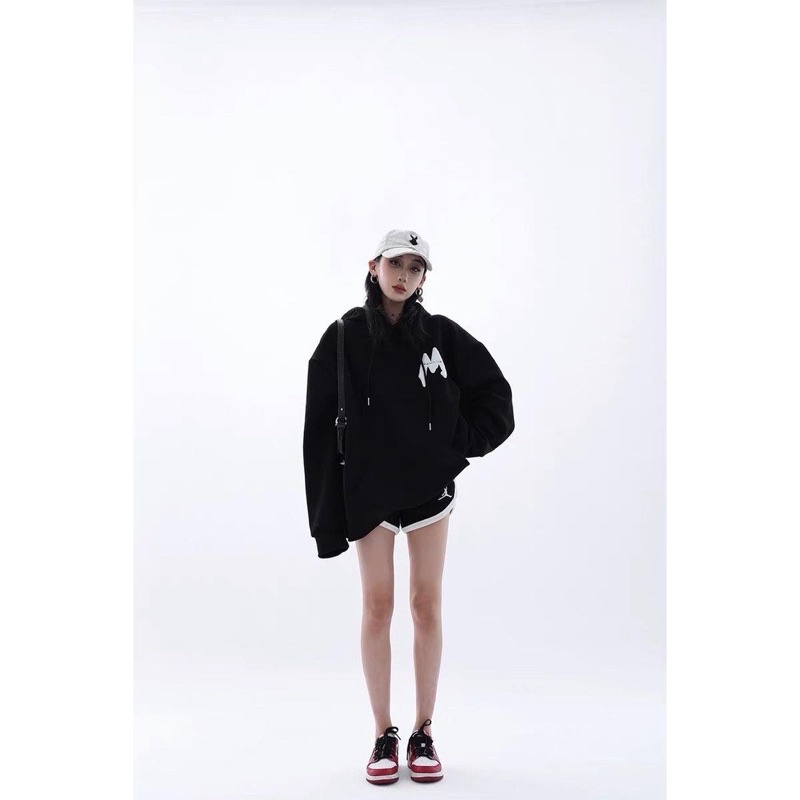 áo hoodie nỉ bông mũ 2 lớp dây rút.tay bồng có túi in chữ M