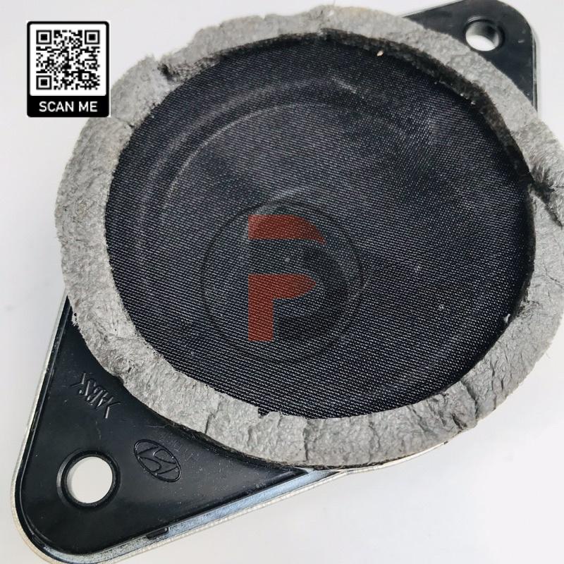 Loa center tháo xe 65k một cái