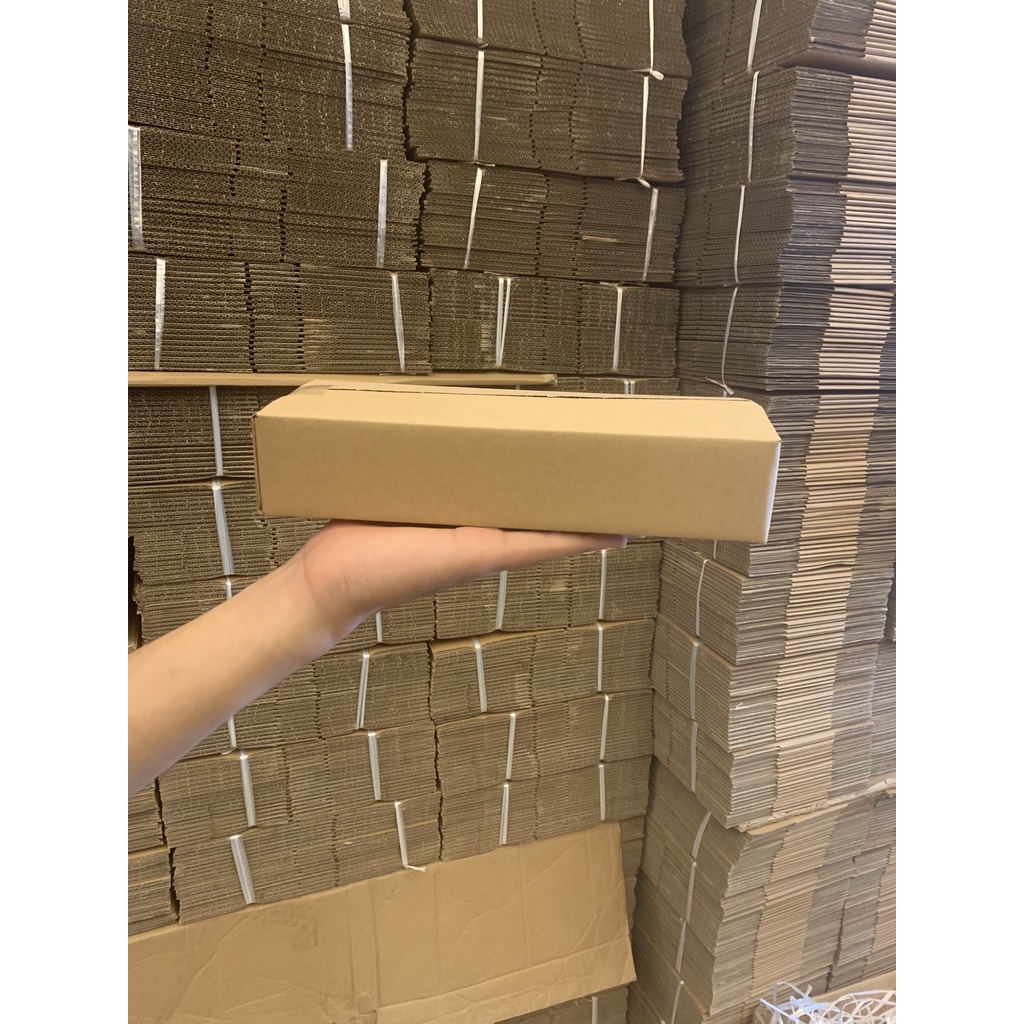 20 hộp carton trơn gói hàng 25x10x5 dùng đựng nước hoa, mỹ phẩm, hàng hóa