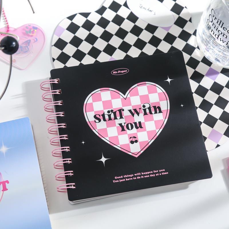 Sổ Tay Lò Xo Vuông Sổ Tay Bullet Journal Ruột Caro Bìa Hoạ Tiết Trái Tim Mẫu 2022