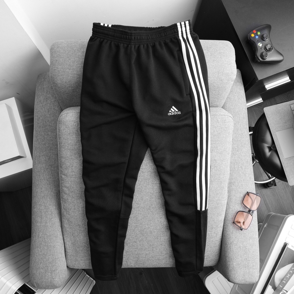 Quần ống bo nam nữ unisex ba sọc chất nỉ cotton cao cấp hai túi trước có khoá logo thêu B49