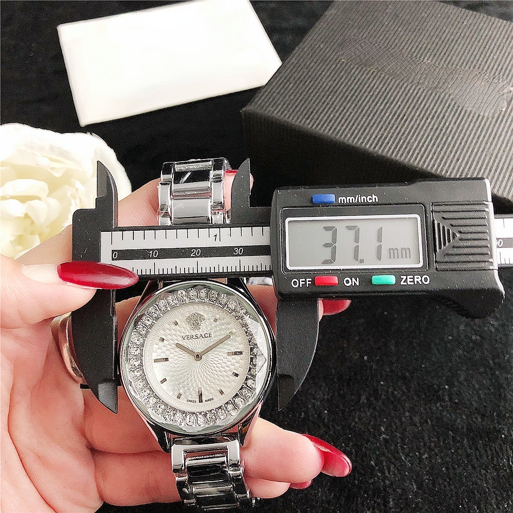 Đồng Hồ Quartz Mặt Đính Kim Cương Pha Lê Phong Cách Công Chúa