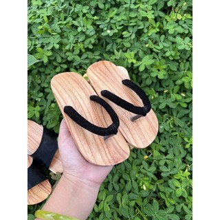 Guốc mộc cho mẹ và bé