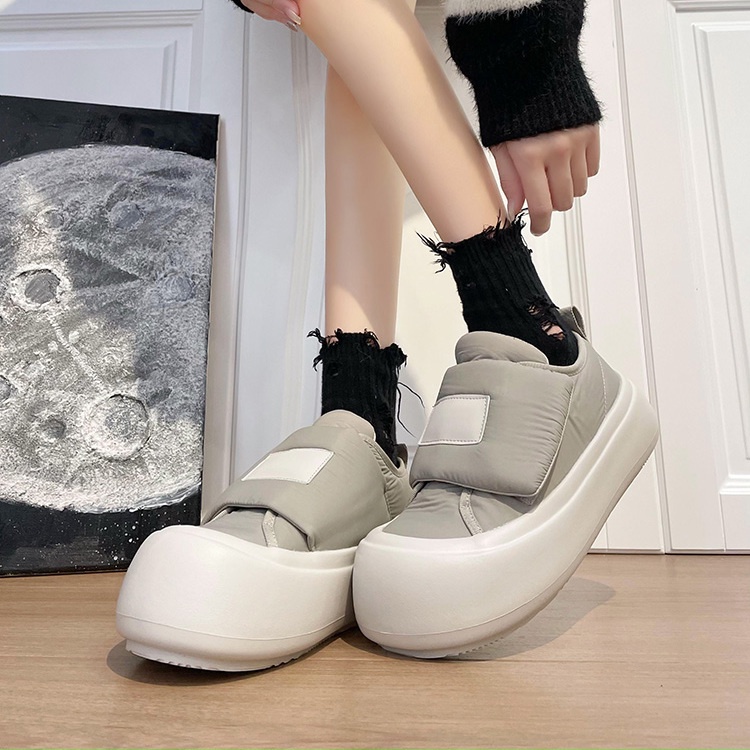 💗Giày thể thao nữ Giày Bánh Mì Khóa Dán Đế Dày Tăng Chiều Cao Mùa Đông Phong Cách Mới 2022 Cho Nữ