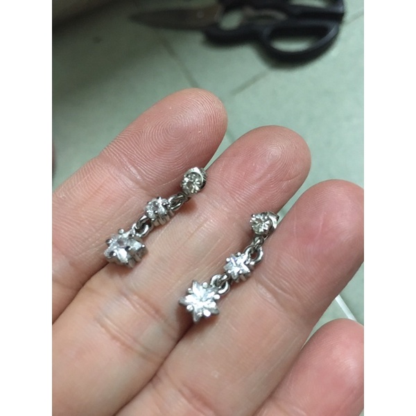 Hoa tai đính phối đá si tuyển Nhật