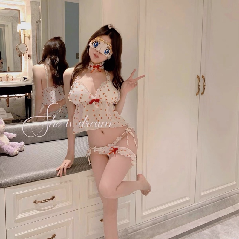 BỘ ĐỒ NGỦ DÂU ĐÁNG YÊU KÈM MÚT NGỰC SIZE THƯƠNG - HOẢ TỐC SG