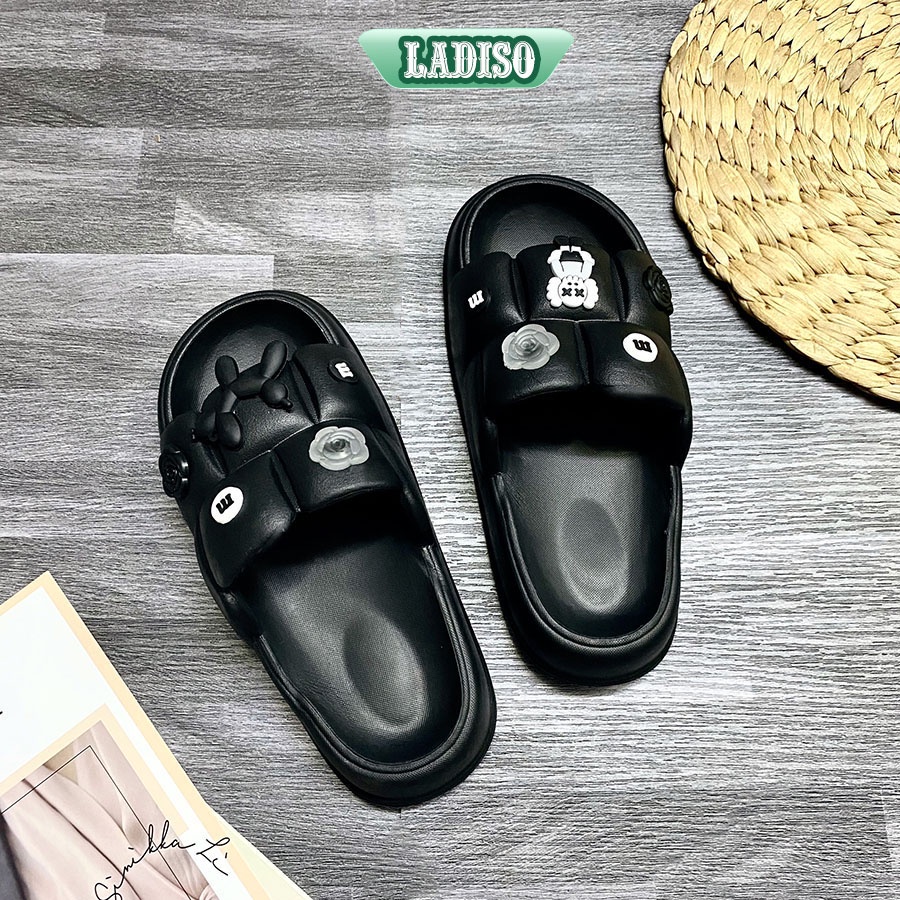 Dép bánh mì nữ chất liệu su đúc họa tiết ô vuông kèm sticker hottrend LADISO - TT455