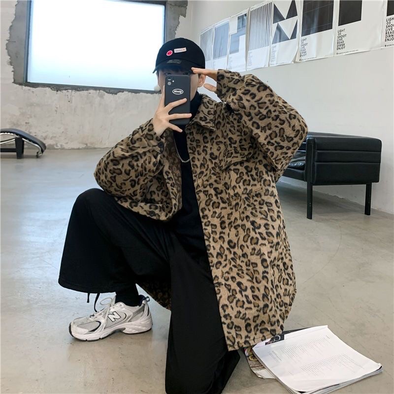 Áo Khoác Hoạ Tiết Da Báo Hai Màu Unisex