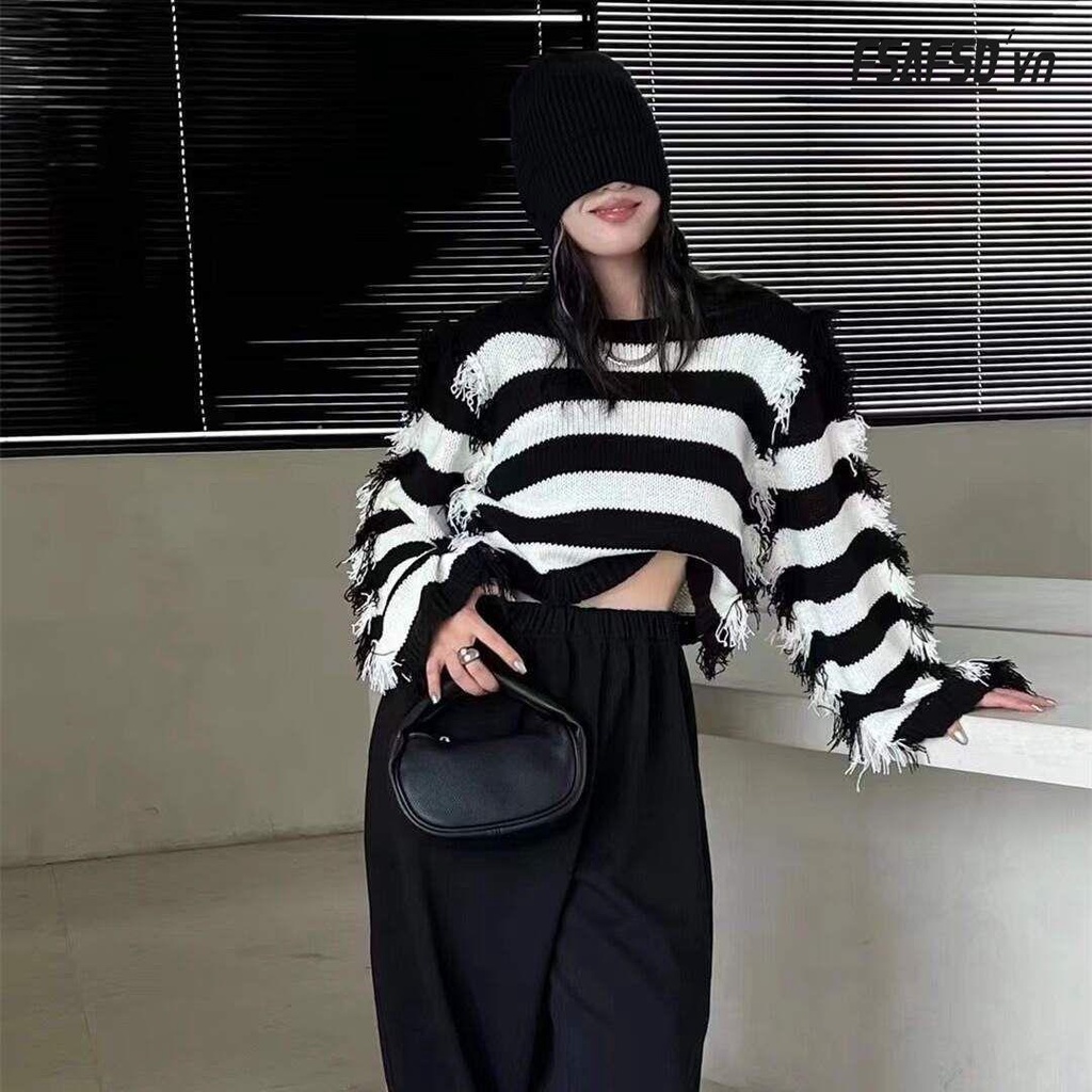 Áo Sweater Nữ Tay Dài Phối Tua Rua Thời Trang