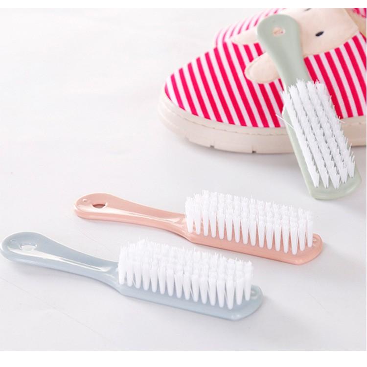 Bàn Chải Nhựa Giặt Quần Áo Tiện Dụng, Bàn Chải Giặt Giầy Cán Dài