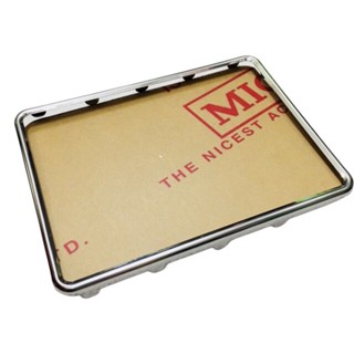  Bộ biển số Inox trắng gắn mọi loại xe máy  gồm khung titan 1 meca và đế sau biển số pát 4 phân  