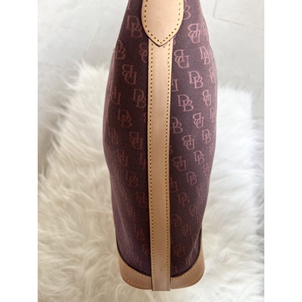 Túi xách tay Dooney & Bourke