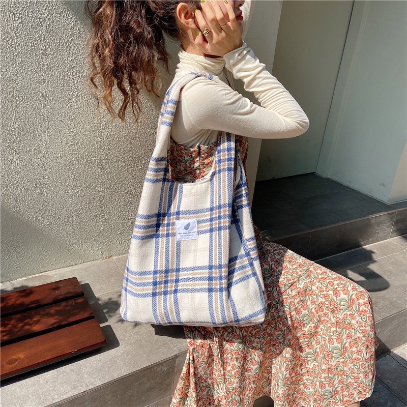 Túi Xách Canvas Họa Tiết Sọc Caro Màu Tương Phản Thời Trang Cho Nữ