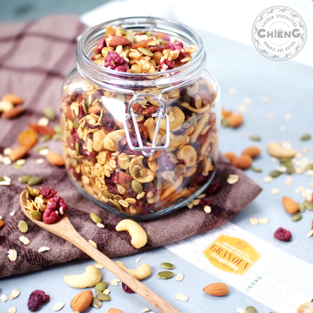 Granola - Hạt Dinh Dưỡng Ăn Kiêng, Không Đường - Bổ Sung Óc Chó Đỏ - 500g/250g