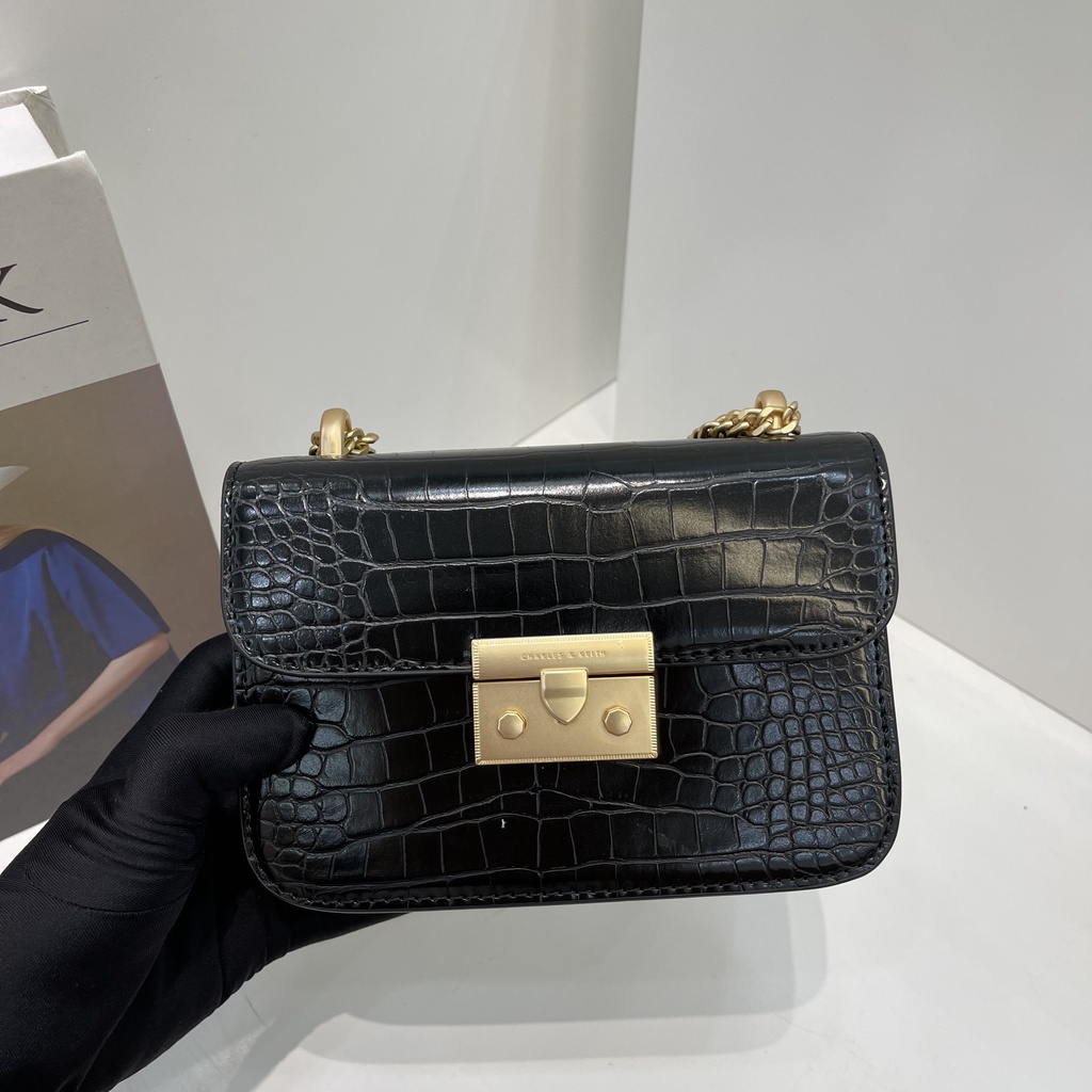 Túi xách nữ kẹp nách La Dolce Vita hộp 19 da sần, đeo vai đeo chéo - CK119