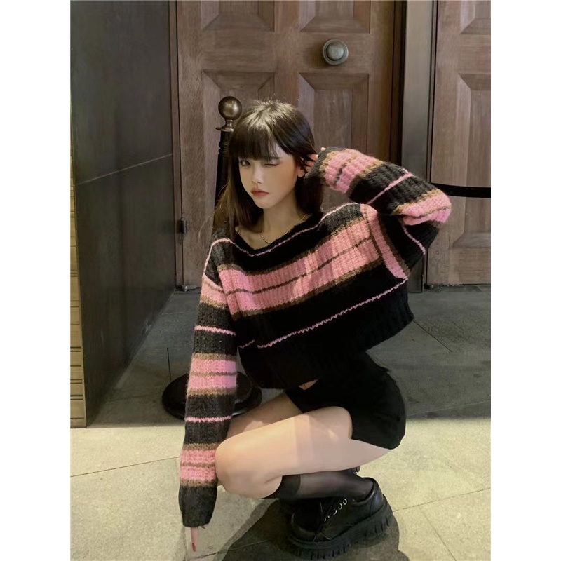 Áo Sweater Dệt Kim Dáng Rộng Ngắn Gợi Cảm Phong Cách Mới Cho Nữ Mặc Ngoài Trời Mùa Xuân Thu Nóng Bỏng