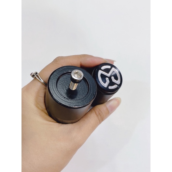 Cặp gù tay lái xe máy nặng 1kg chống rung, lắp thông dụng