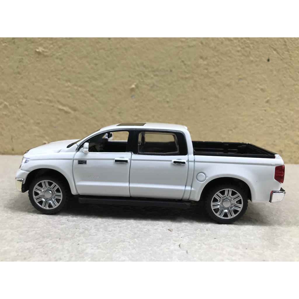 Mô hình xe TOYOTA TANDA PICKUP  - 1:32