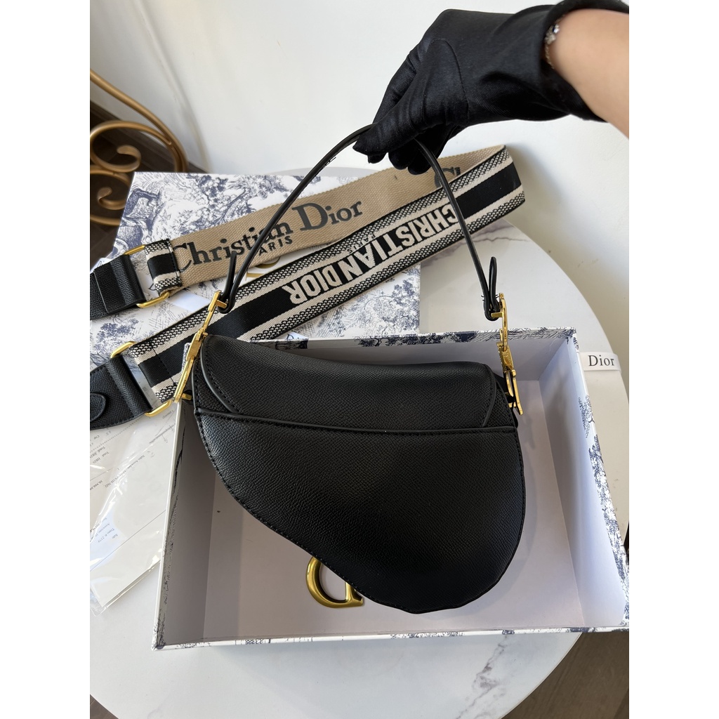 Túi xách nữ đeo chéo đen yên ngựa thời trang cao cấp